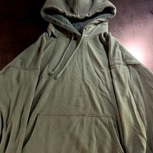 Soft plush American Eagle hooded sweatshirt. Army green.
